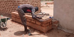 Murette en brique de terre compréssée